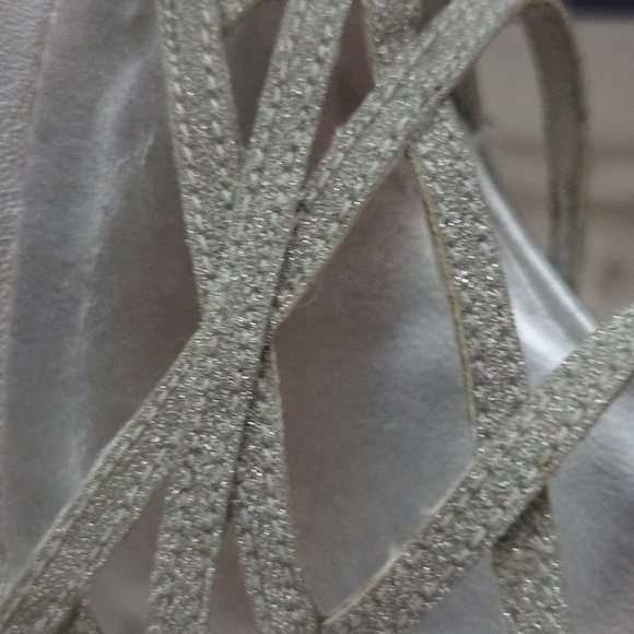 Stuart Weizmann strappy crystal sandle Pre-owned In Box - Picture 6 of 13